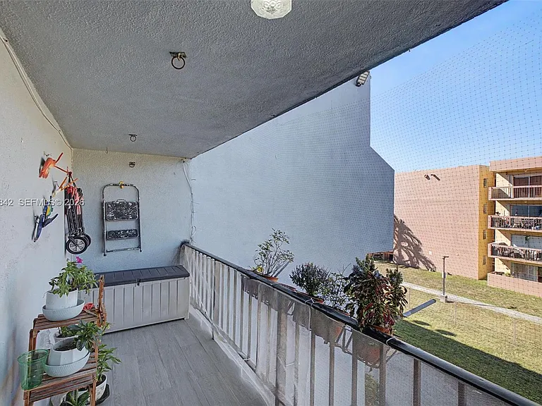 399 NW 72nd Ave #320 — Photo 21