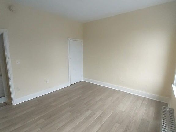 4th image of 5054 Tacoma St