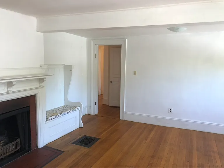 639 Lincoln St #3 — Photo 6