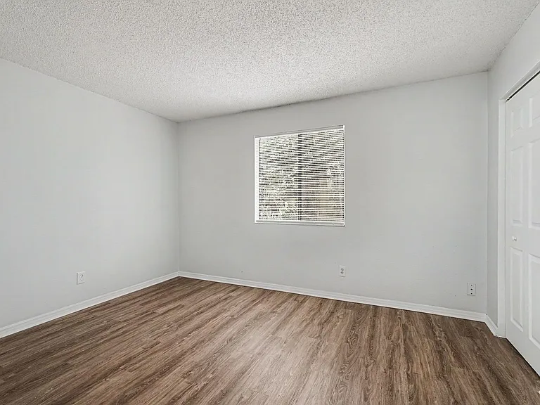 2181 Agora Cir SE — Photo 13