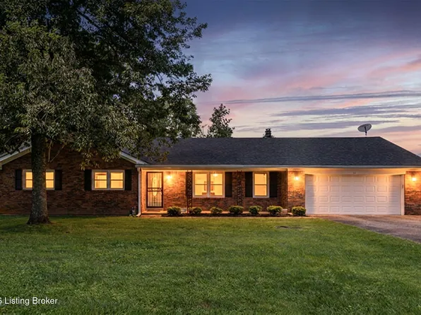 52 College Ct, Campbellsburg, KY 40011