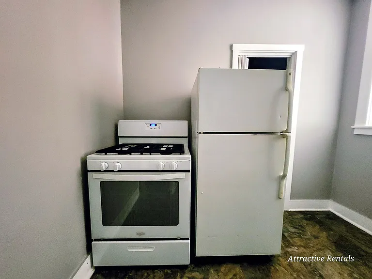 1615-17 W 78th St #1 — Photo 11