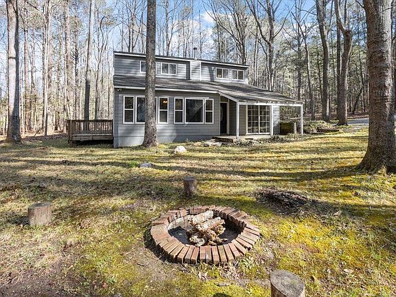 3rd image of 1423 Alderman Cir