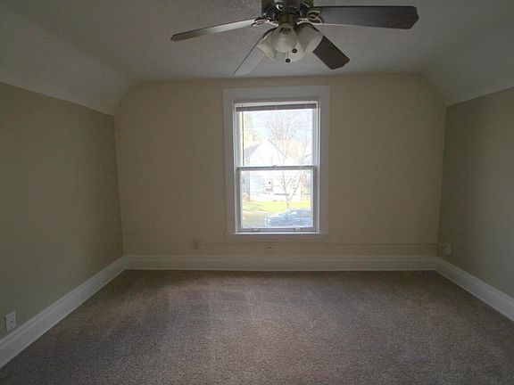 2nd image of 1315 Ashland Ave NE