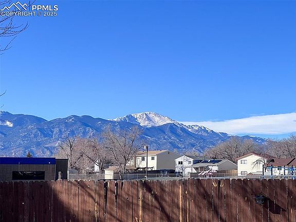 2nd image of 2758 Ferber Dr
