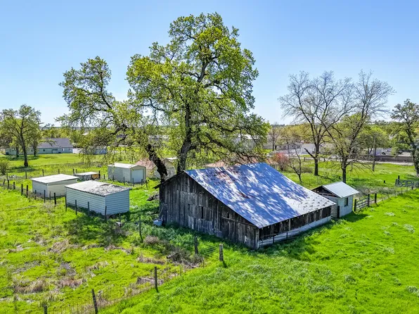 5995 Bellevue Ln, Anderson, CA 96007