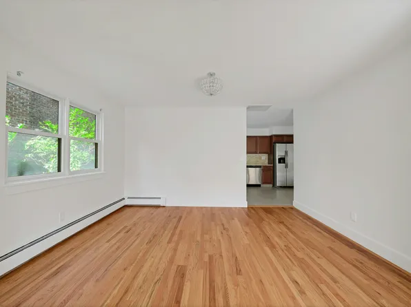 2413 Hammett Avenue image 9 of 26