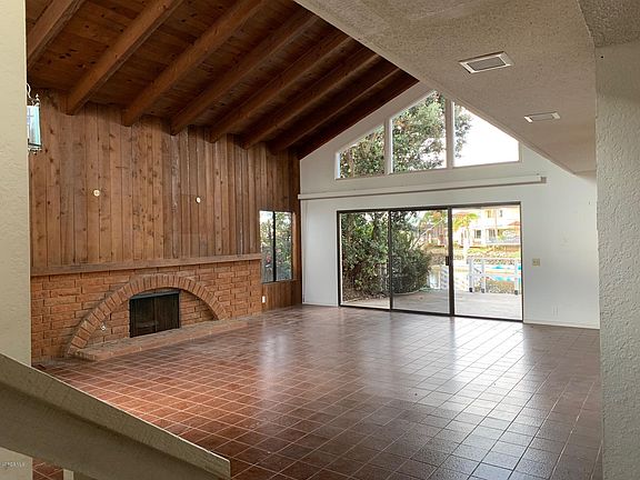 5th image of 3057 Seahorse Ave