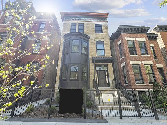 2nd image of 2136 N Cleveland Ave #3