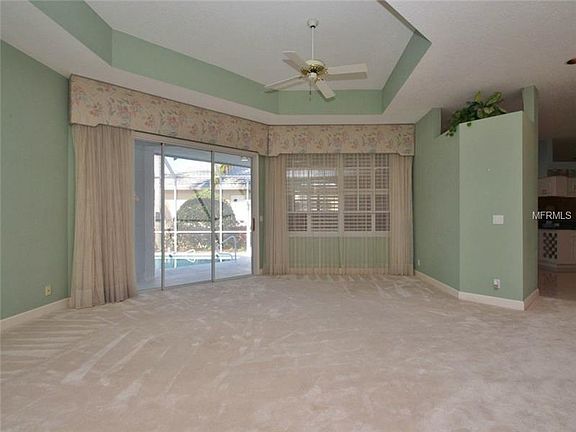 5th image of 1605 Governors Ln