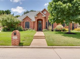 2613 Brookwood Dr, Mansfield, TX 76063