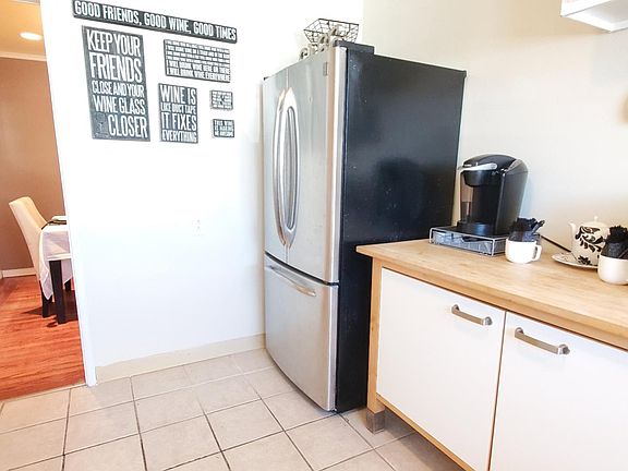 5th image of 227 Wisteria Dr