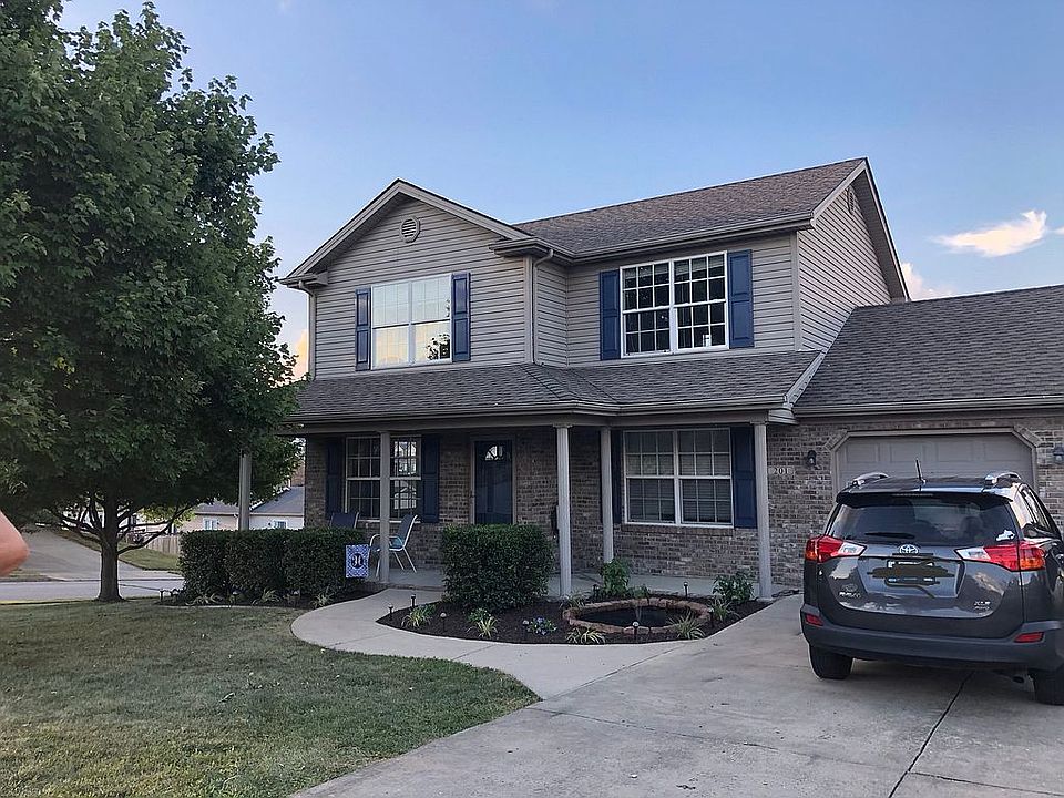1st image of 201 Greentree Dr