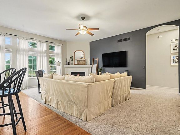 4th image of 1564 Hunt Club Dr