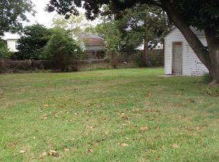 28 Hickory Hill Rd, Hampton, VA 23666