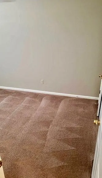 15164 Glenwood Ave — Photo 8
