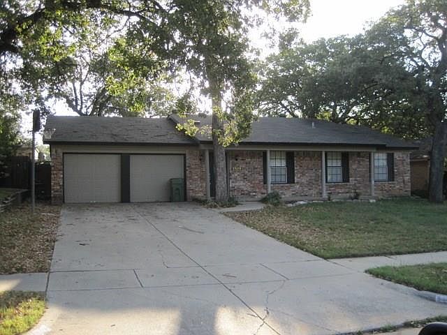 1st image of 2509 Warwick Dr