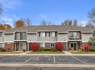 N110W17158 Ashbury Ln UNIT 1-6, Germantown, WI 53022