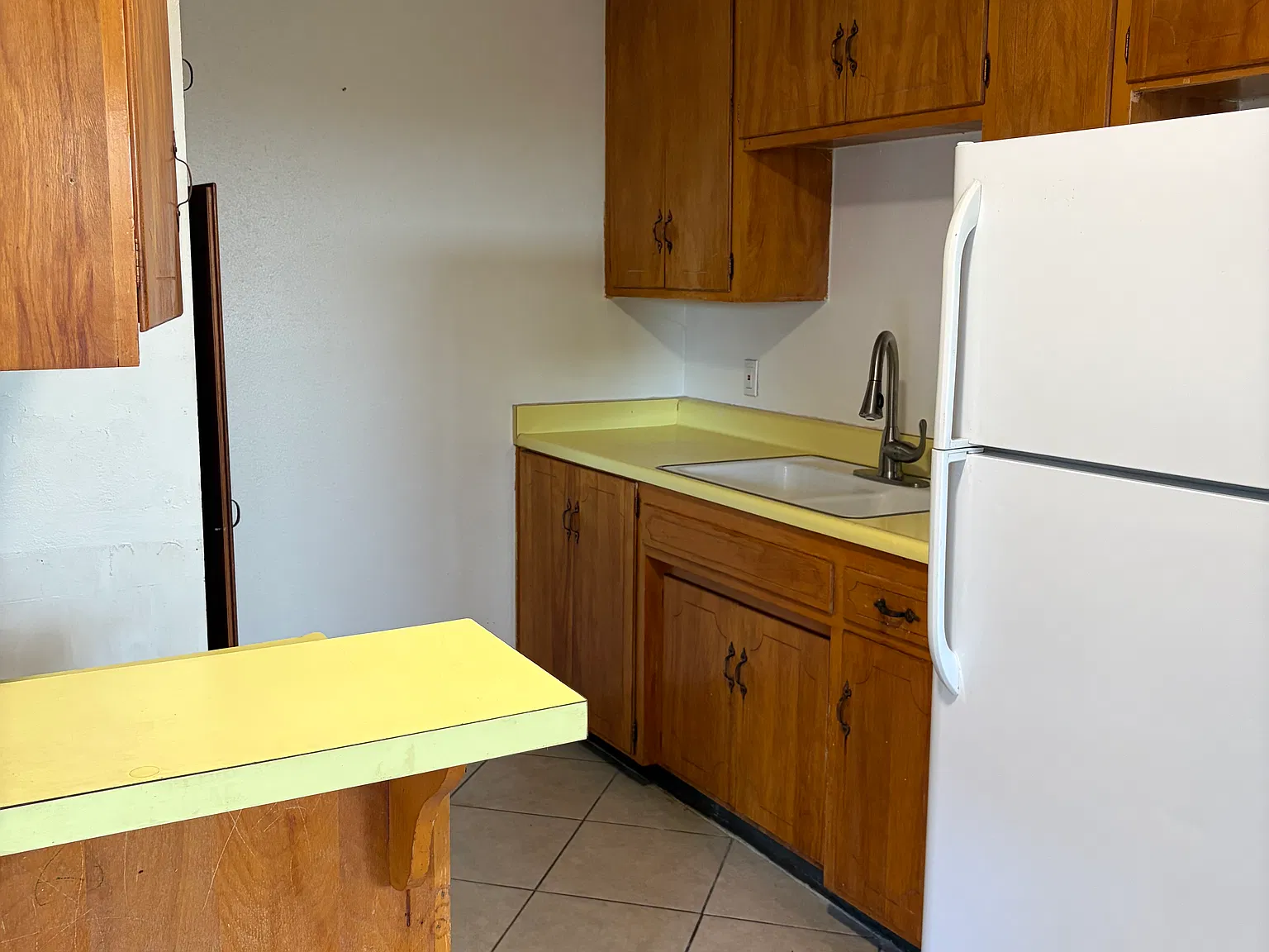 1 bed, 692 sqft, $1,000 — Photo 4
