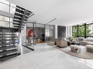 1 N Moore St APT 1, New York, NY 10013