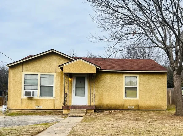 1521 Lattimore St, Denton, TX 76209