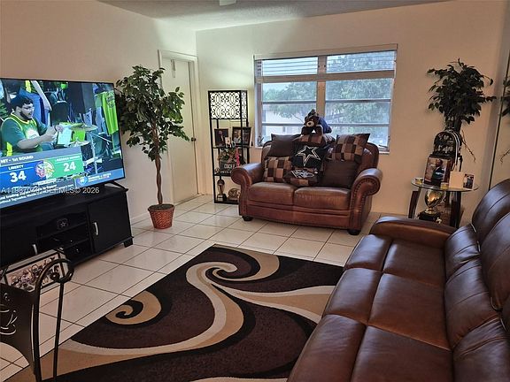 2nd image of 200 Ashbury Rd APT 307