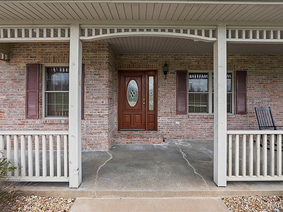 4th image of 243 Eagle Ridge Ln