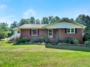 158 Hood Rd, Greenville, SC 29611