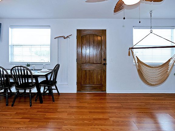 5th image of 26 Alamanda Dr