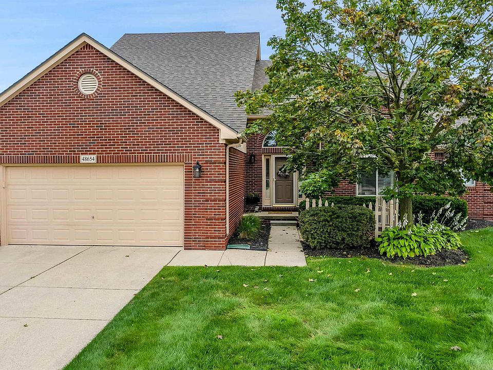 1st image of 48654 Hennings Dr