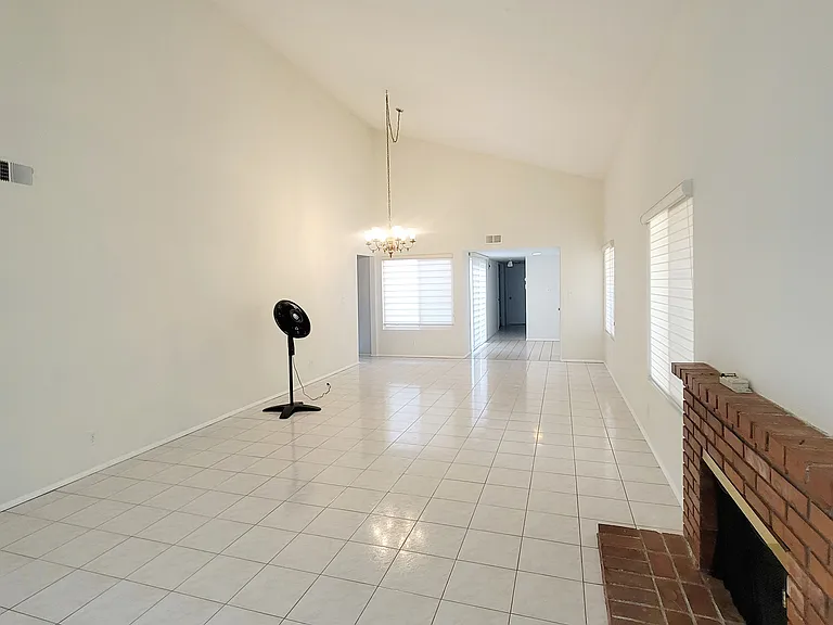 1709 Park Glen Cir #D — Photo 11