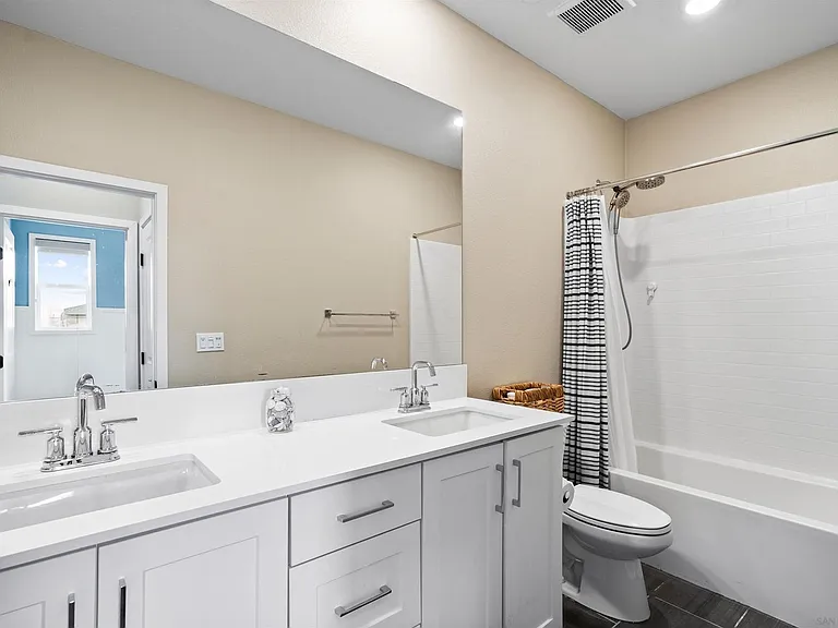 1833 Onyx Ln — Photo 33