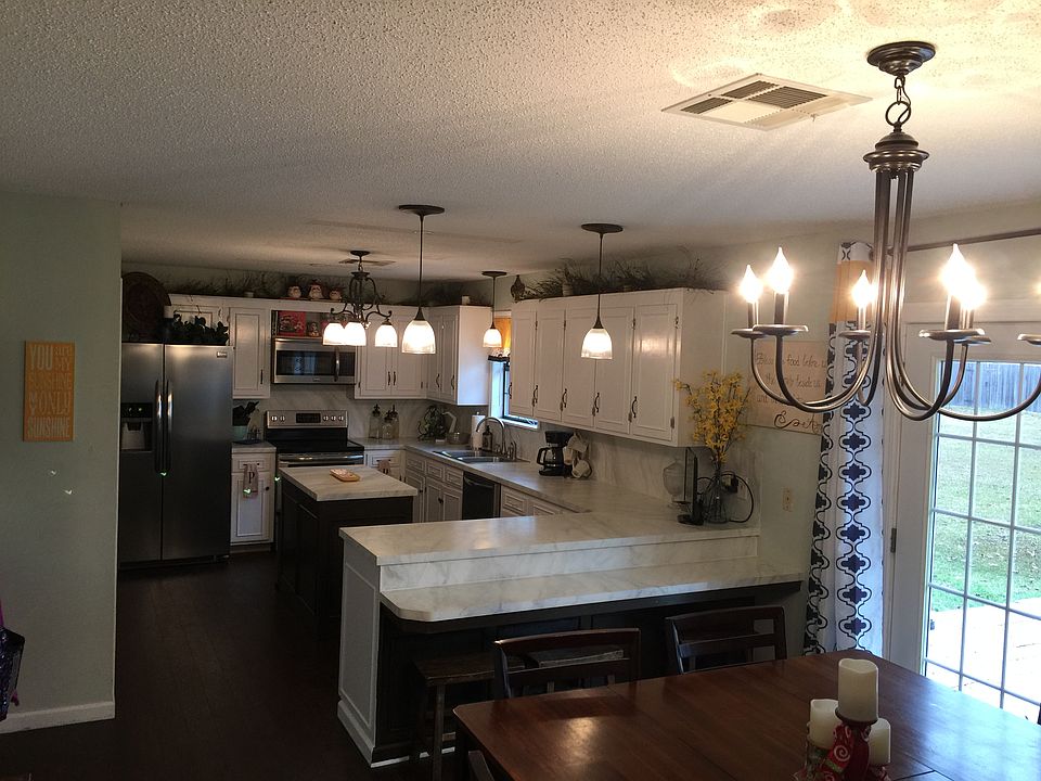 1st image of 1301 Tan Tara Cir