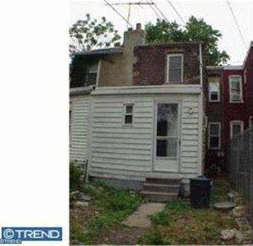 2nd image of 1107 Weigand Ave