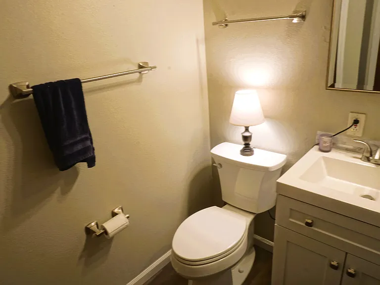 2nd bathroom
