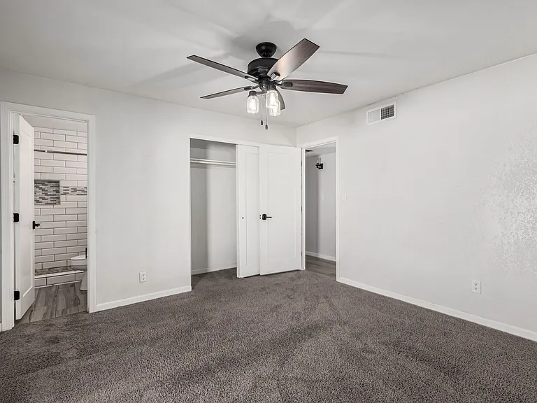 1420 N Rose St — Photo 13