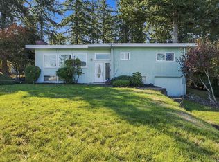715 8th Ave, Campbell River, BC V9W4A7