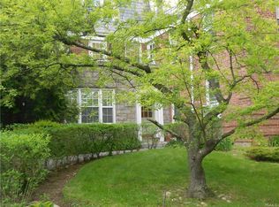 104 Pinewood Rd APT 1E, Hartsdale, NY 10530