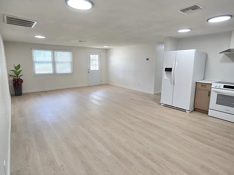 6136 W Pinedale Cir — Photo 6