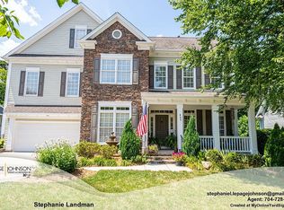 422 Vintage Hill Ln, Huntersville, NC 28078