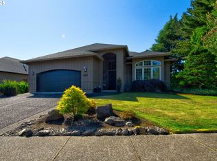 16190 NW Birdie Ln, Portland, OR 97229