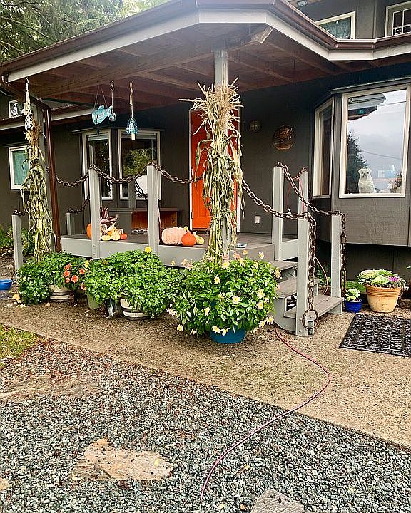2nd image of 3790 Saratoga Rd