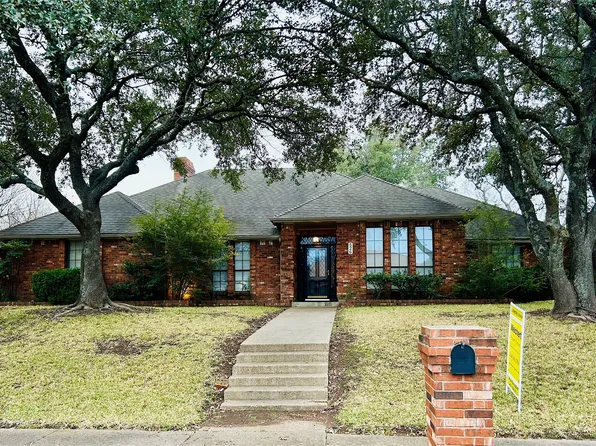 526 Sierra Dr, Desoto, TX 75115