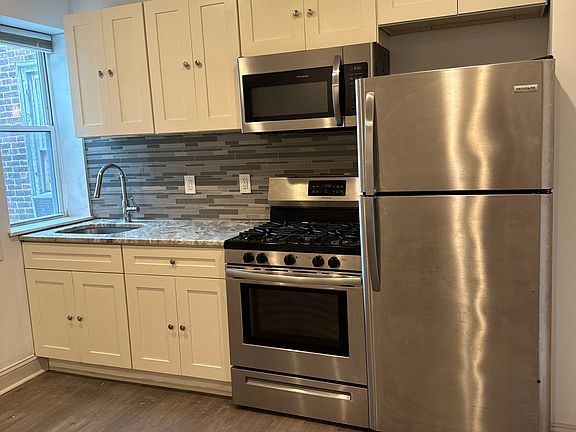 3rd image of 2509 W Lehigh Ave Floor 2