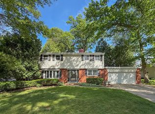1321 Wiesner St, Green Bay, WI 54304