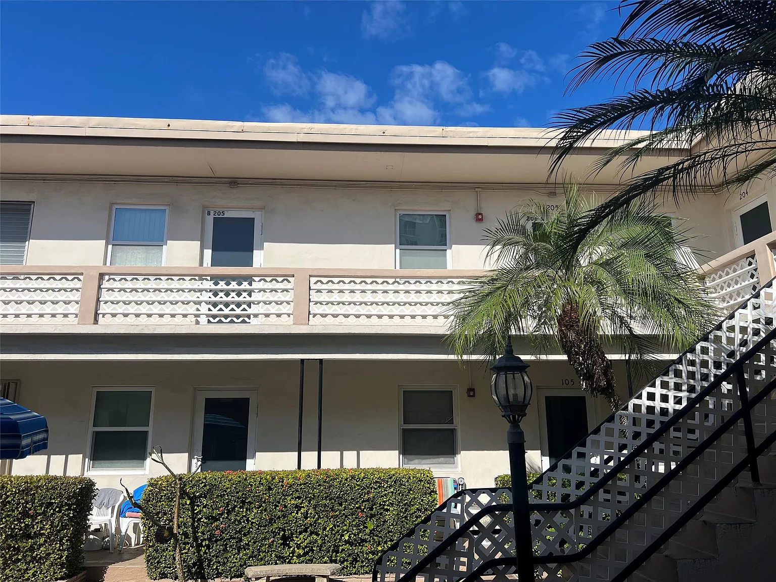 1 bed, 1.0 bath, 650 sqft, $1,700 — Photo 1