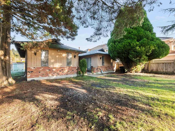 10331 Finlayson Dr, Richmond, BC V6X 1W8