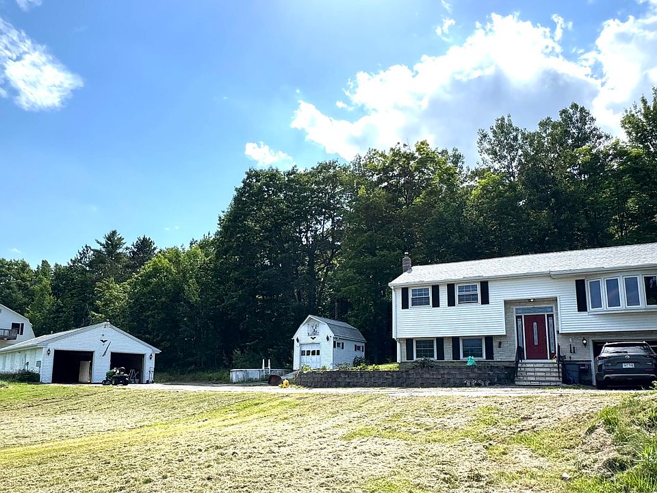 1st image of 902 Eastern Avenue