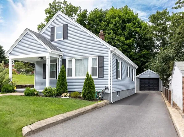 77 Rockwood Ave, Cranston, RI 02920