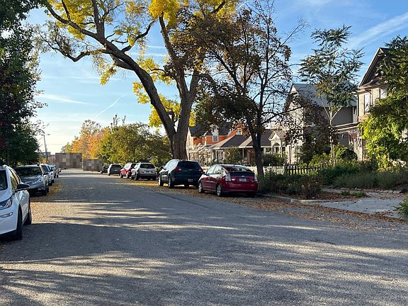 5th image of 353 E Bryan Ave